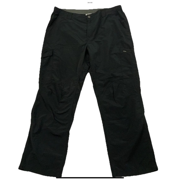 Columbia Omni Shade Cargo Pants 38x30 Black Nylon Camp 6 Pocket Elastic Sides - Picture 1 of 15